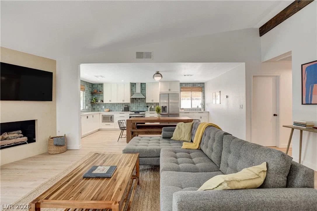 4339 Murillo Street photo 5