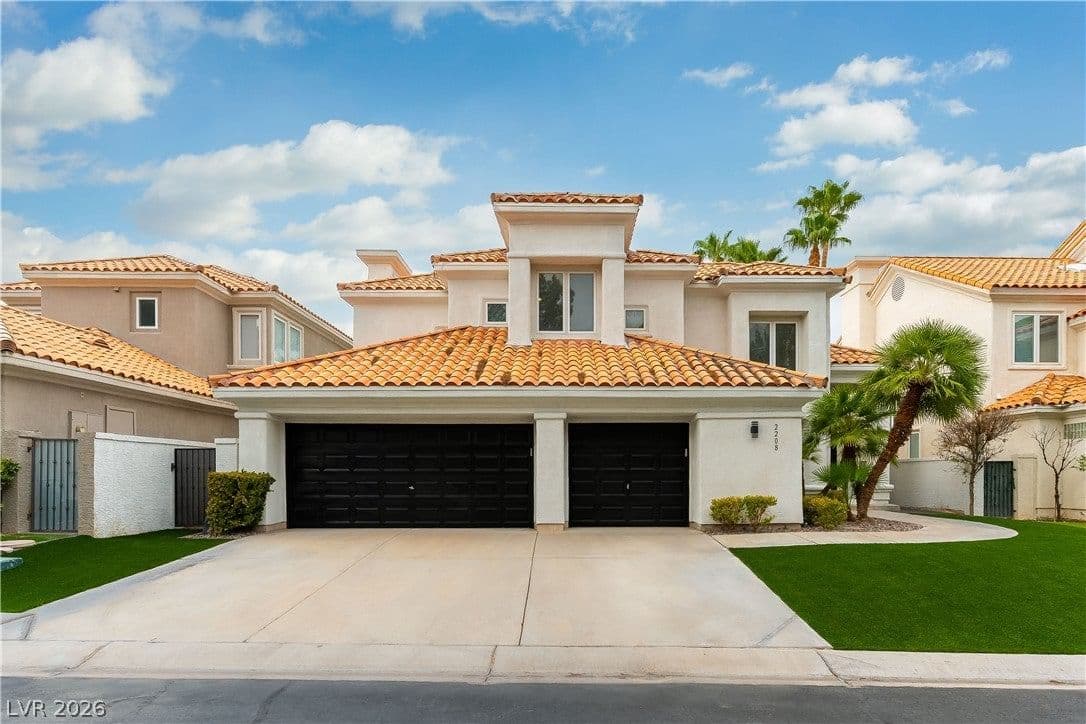 2208 Bay Hill Drive