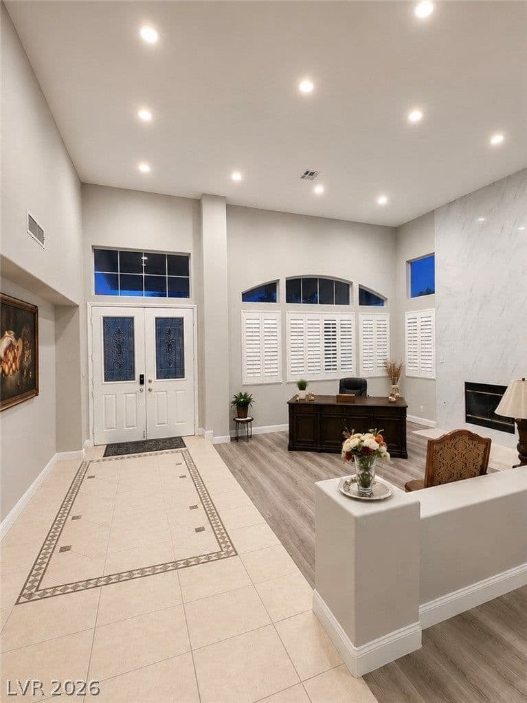 3187 Azure Bay Street photo 2