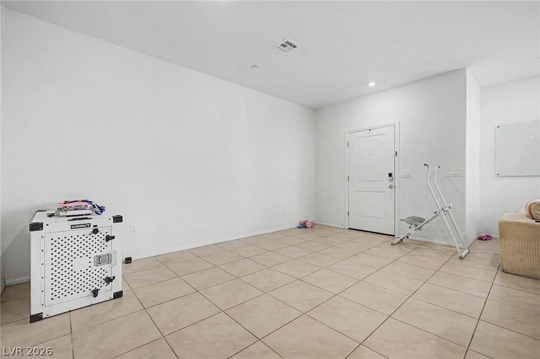 1101 Ammonite Avenue photo 5