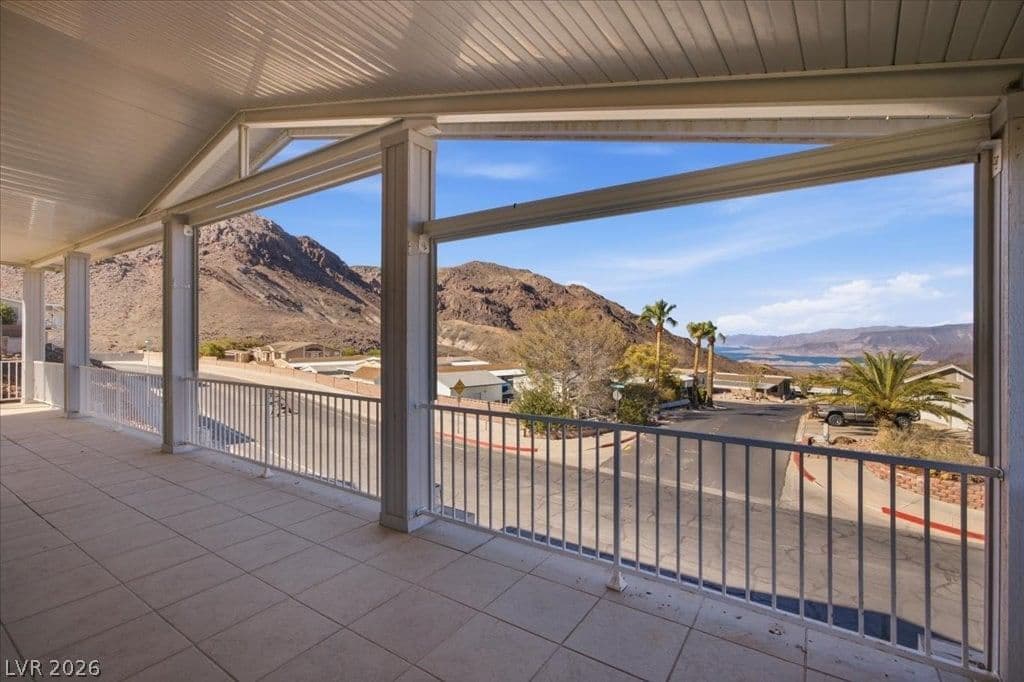 503 Lake Havasu Lane photo 2