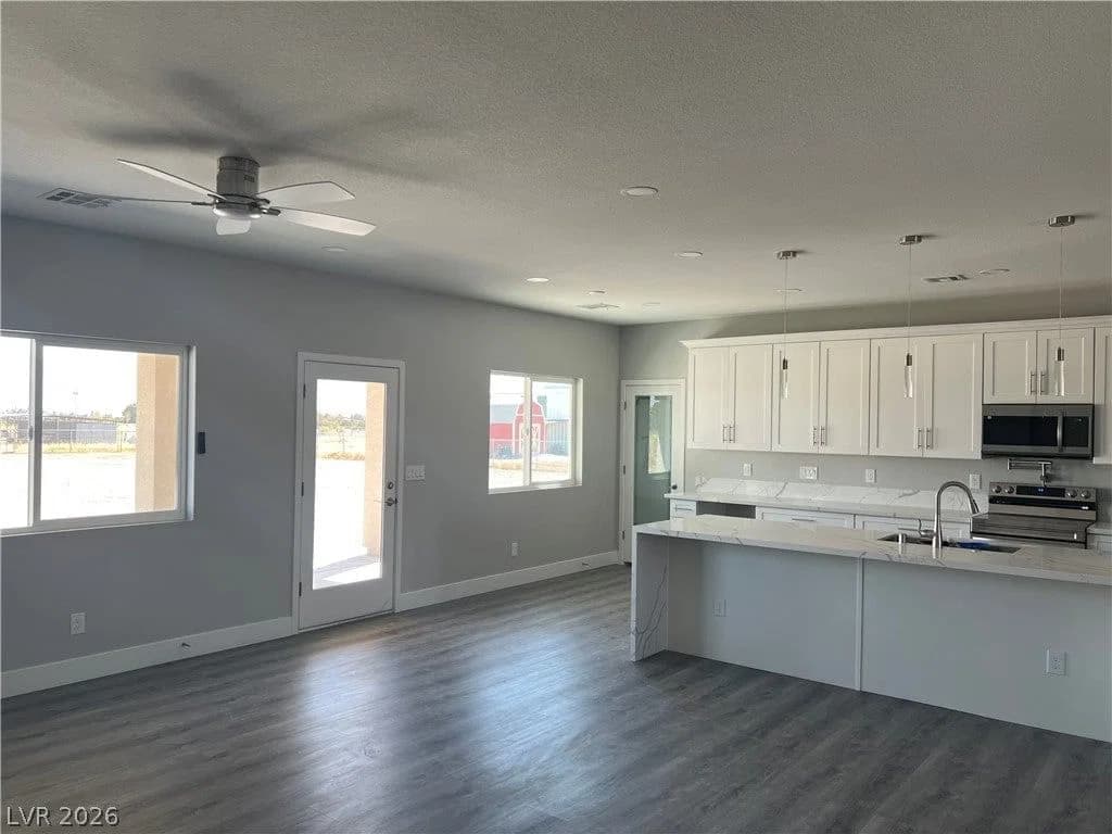 2550 Tecumseh Avenue photo 5
