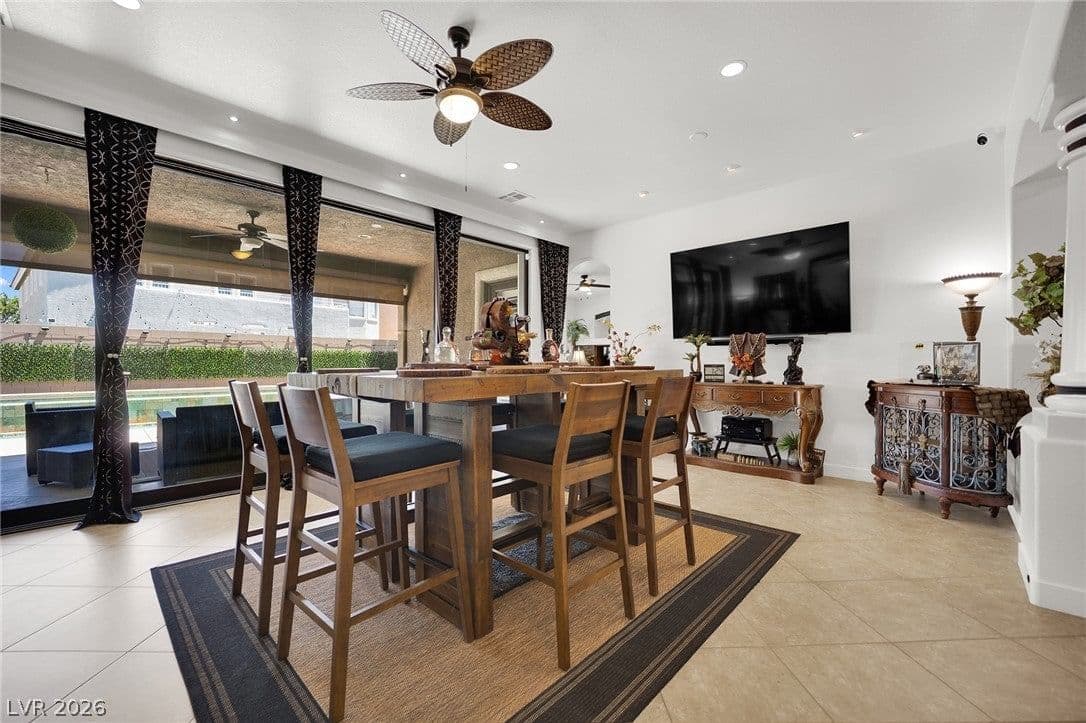 10846 Marandola Street photo 5