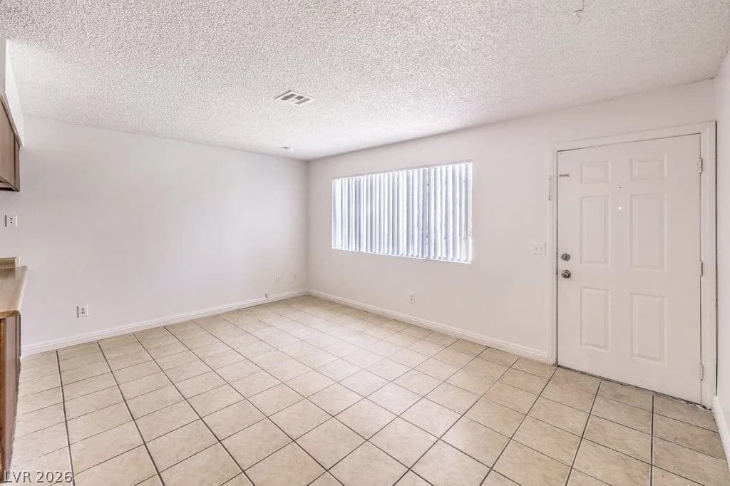6979 Issac Avenue photo 4