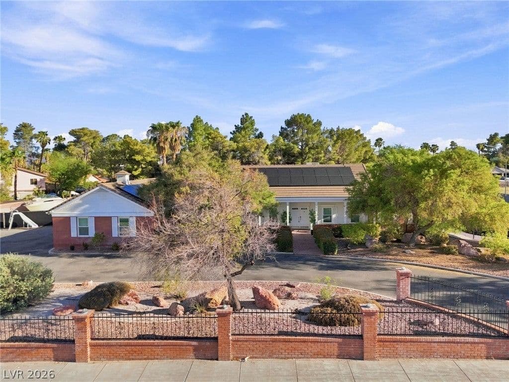 2825 Hacienda Avenue photo 3