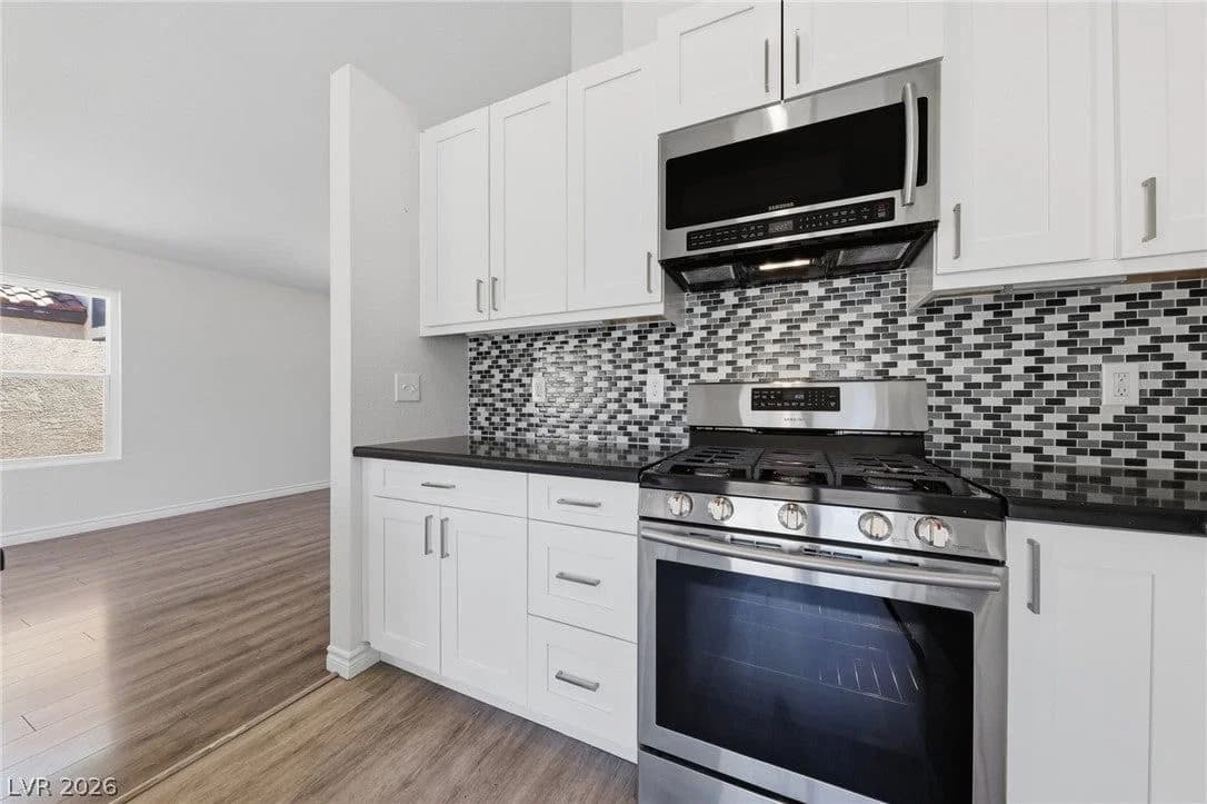 153 Coventry Drive photo 5