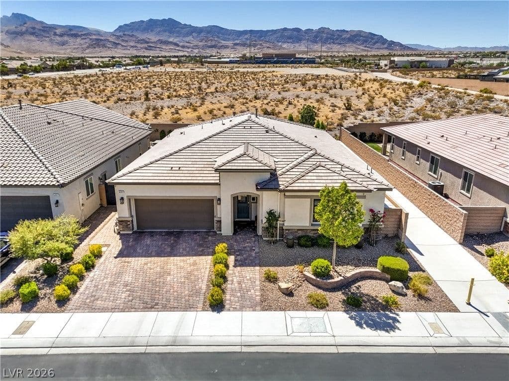 6461 Winecup Street photo 3