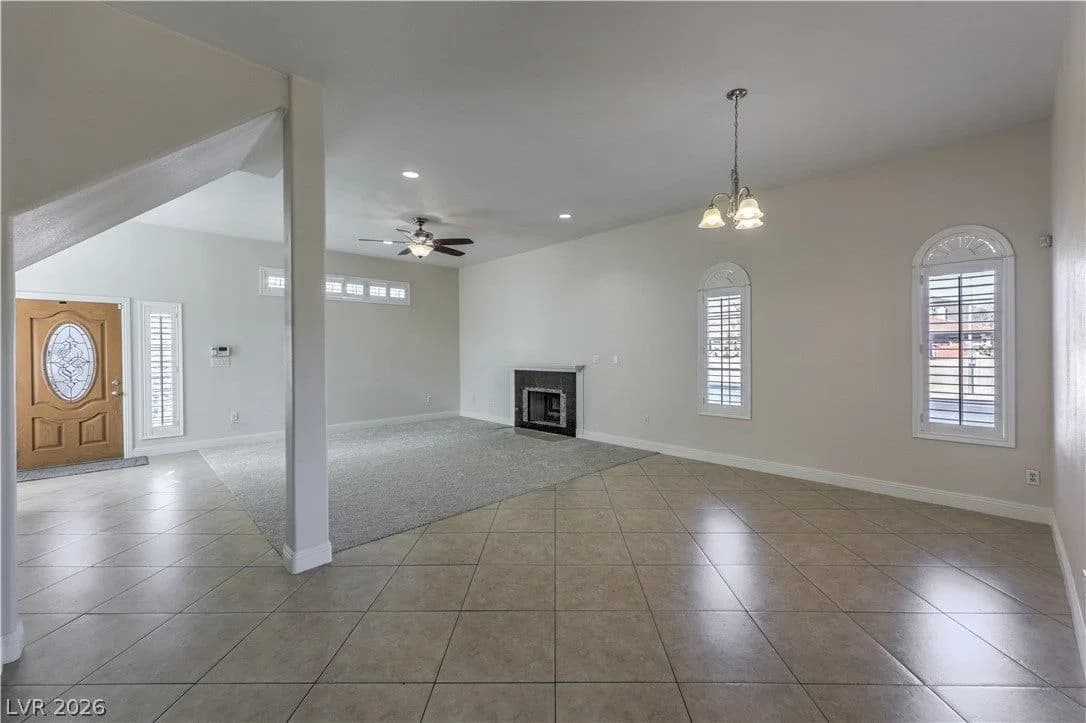 100 Kimberly Drive photo 4