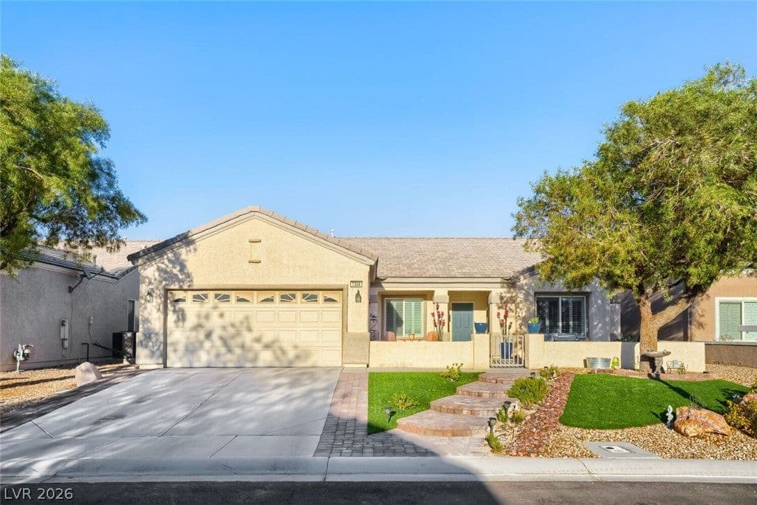 7356 Petrel Street