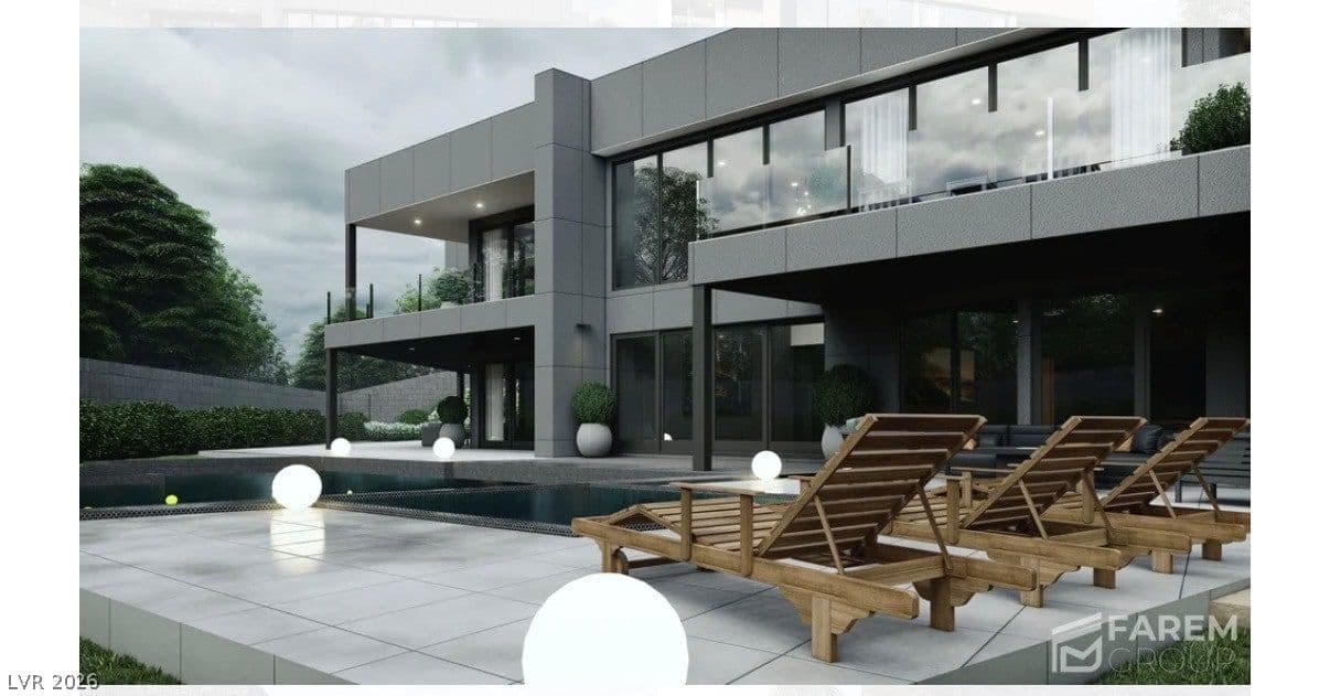 9670 La Madre Way photo 3