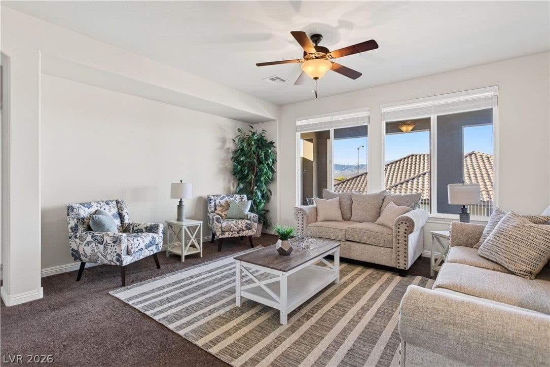 140 Admiral Benbow Way photo 3