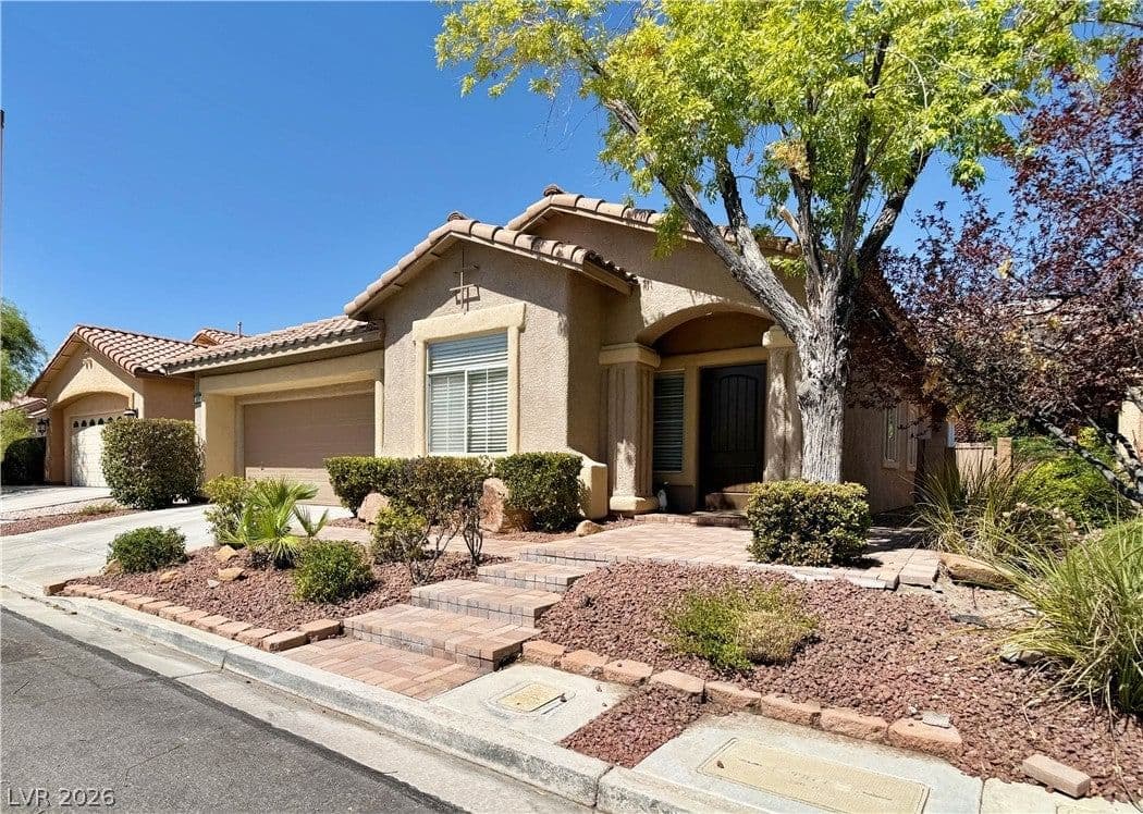 809 Royal Plum Lane photo 2