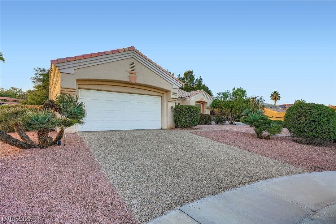 2409 Sierra Sage Street photo 2