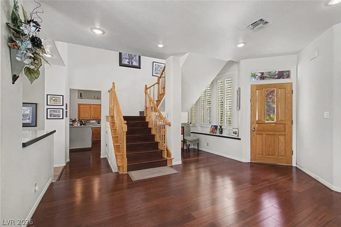 8131 Castle Pines Avenue photo 3