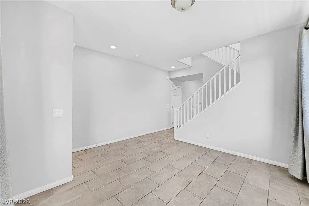 2664 Crystal Quartz Street photo 5