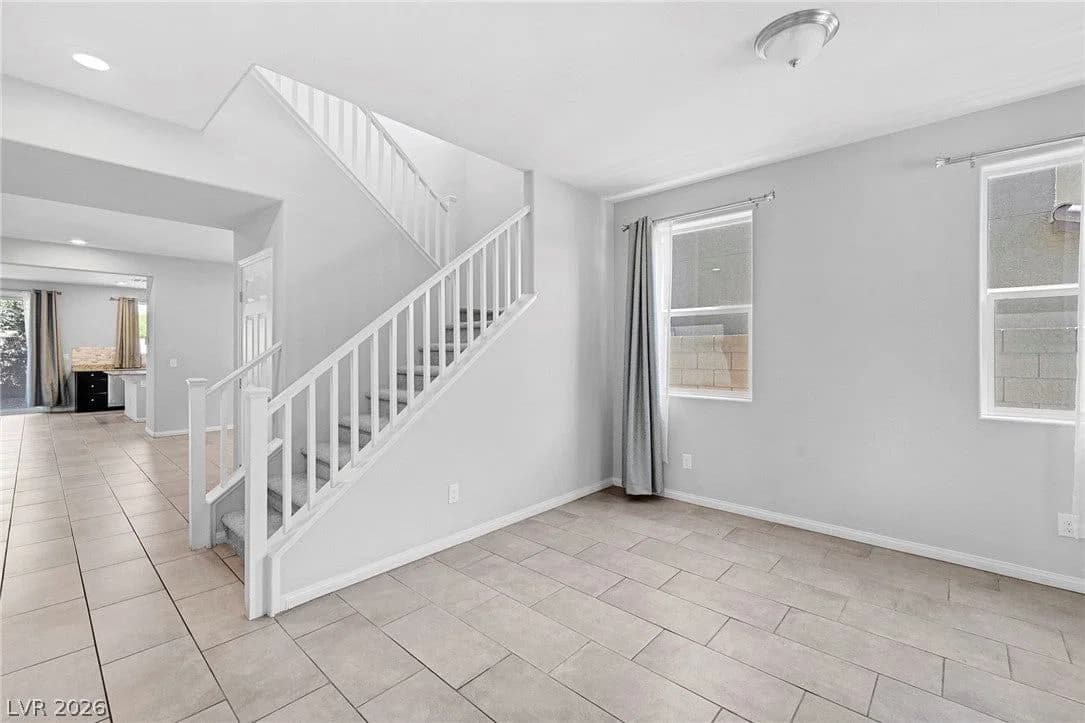 2664 Crystal Quartz Street photo 4