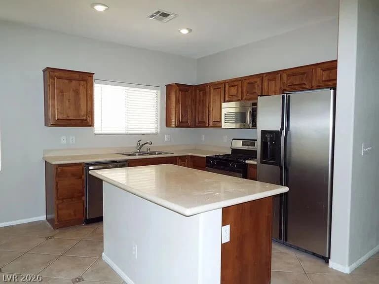 10825 Paradise Road photo 5