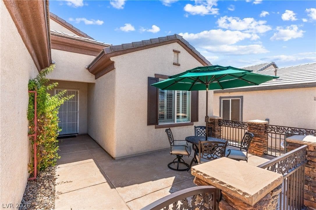 2507 Jada Drive photo 2