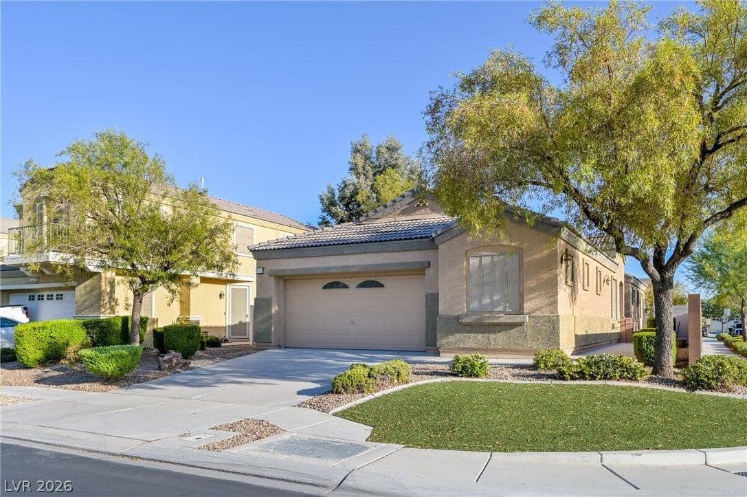 3743 Bella Legato Avenue photo 3