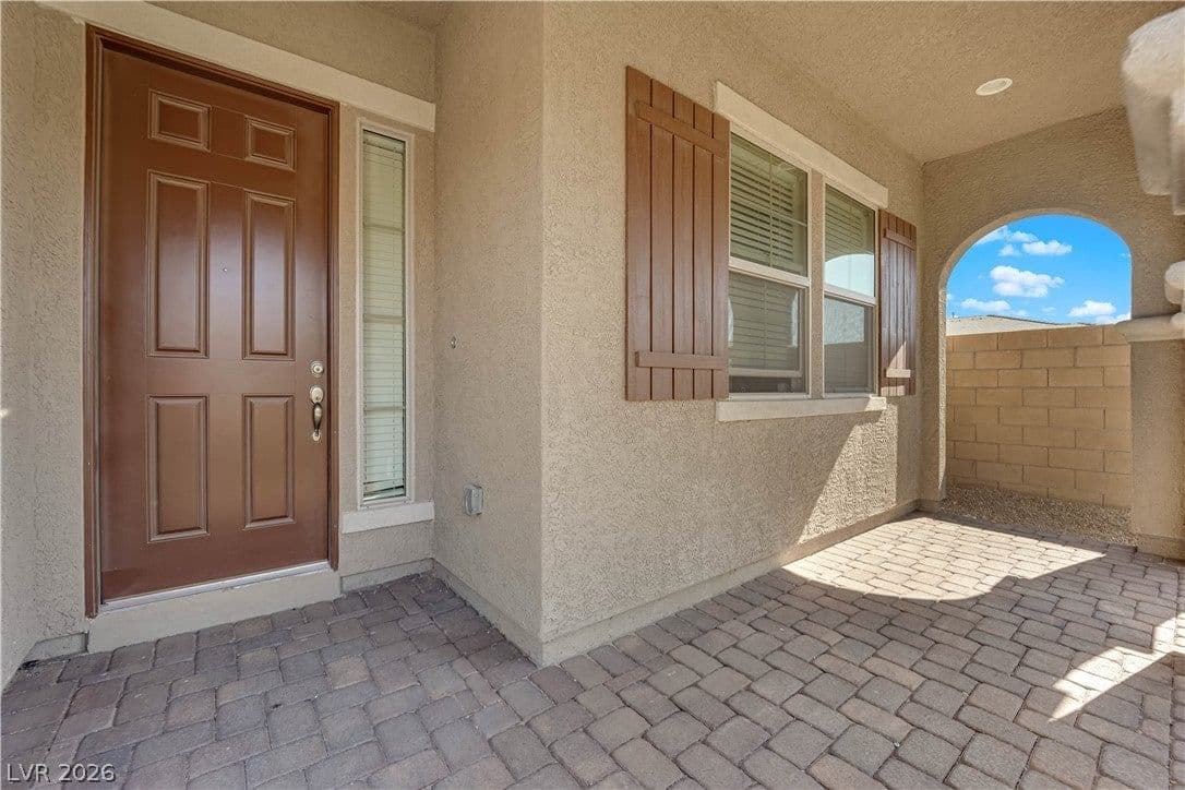 9590 Smiley Creek Street photo 4
