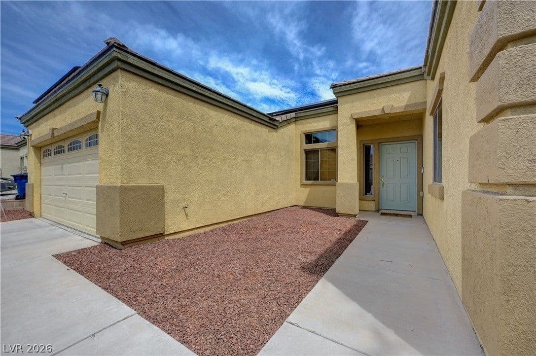 916 Kevin Baker Avenue photo 3