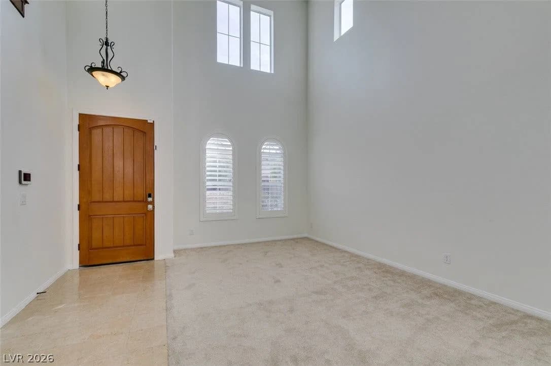 8676 Moreno Mountain Avenue photo 4