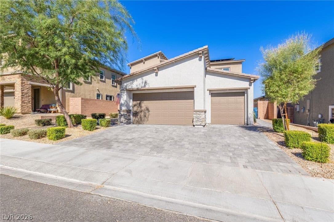 10080 Desert Azure Street photo 4