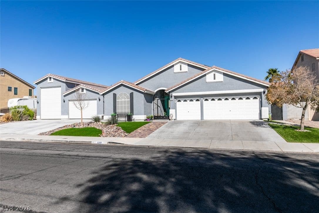 6310 Azure Drive photo 2