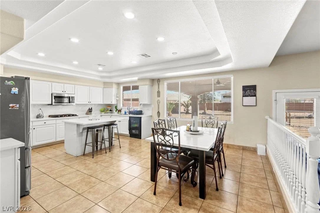 6857 Adobe Villa Avenue photo 4