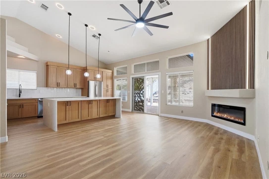 109 Westin Lane photo 3