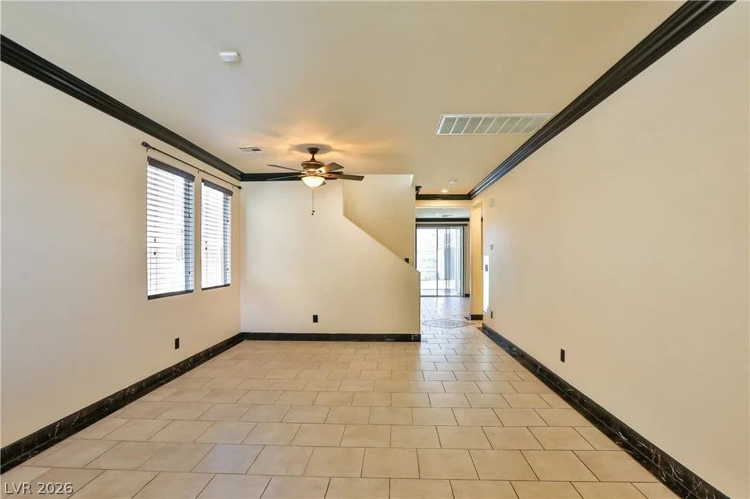 235 Calvino Avenue photo 4