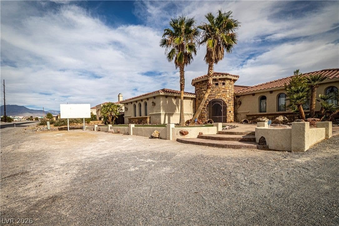 2181 Winery Road photo 2