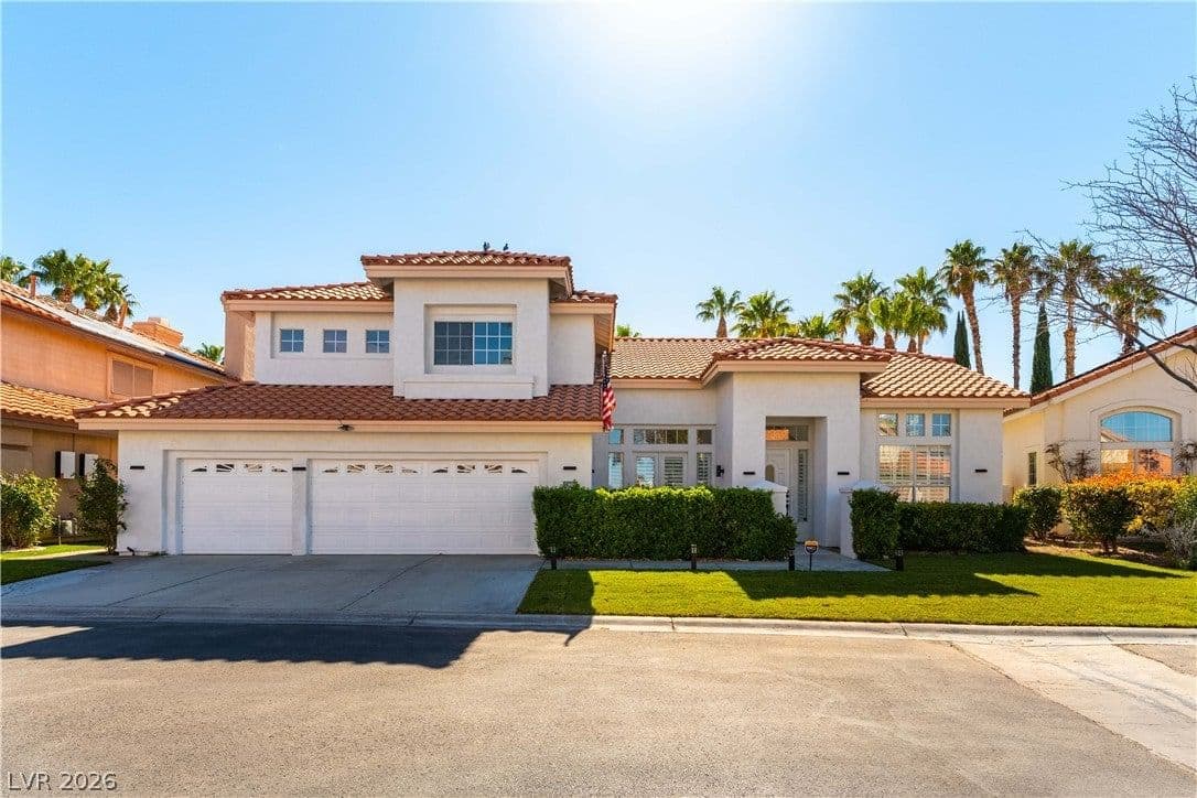 2909 Sterling Cove Drive photo 2