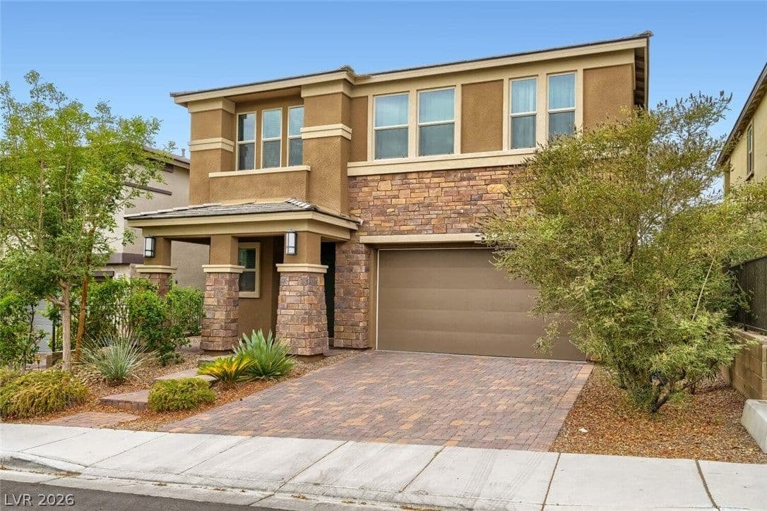 845 Riverlawn Place photo 2