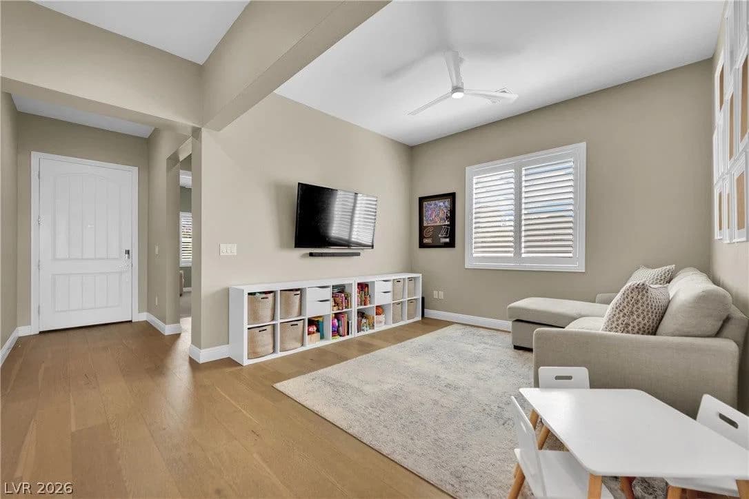 2543 Strathmill Avenue photo 5