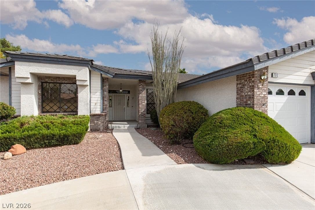 7512 Alamo Summit Drive photo 5