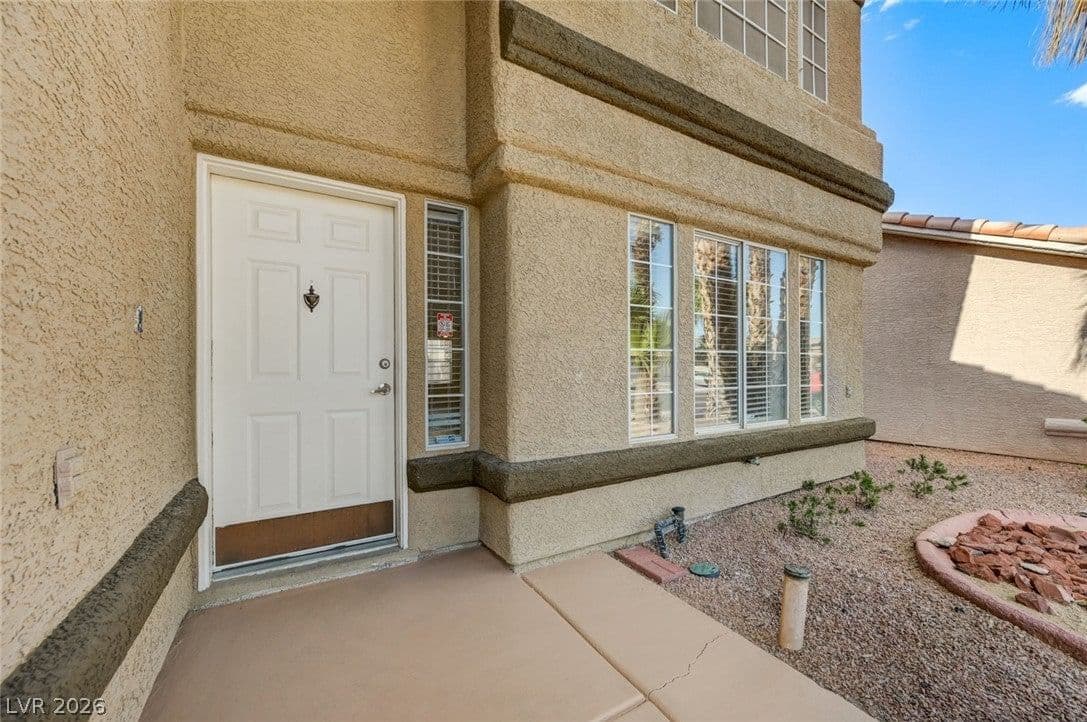 2742 Chokecherry Avenue photo 4