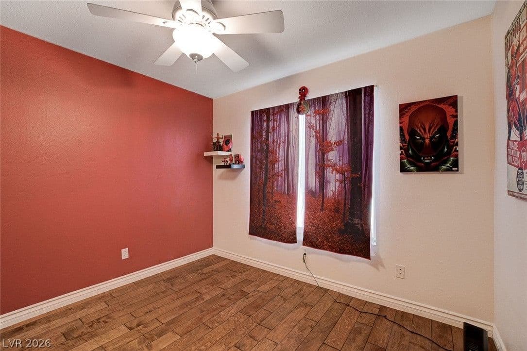 1221 Alderton Lane photo 5