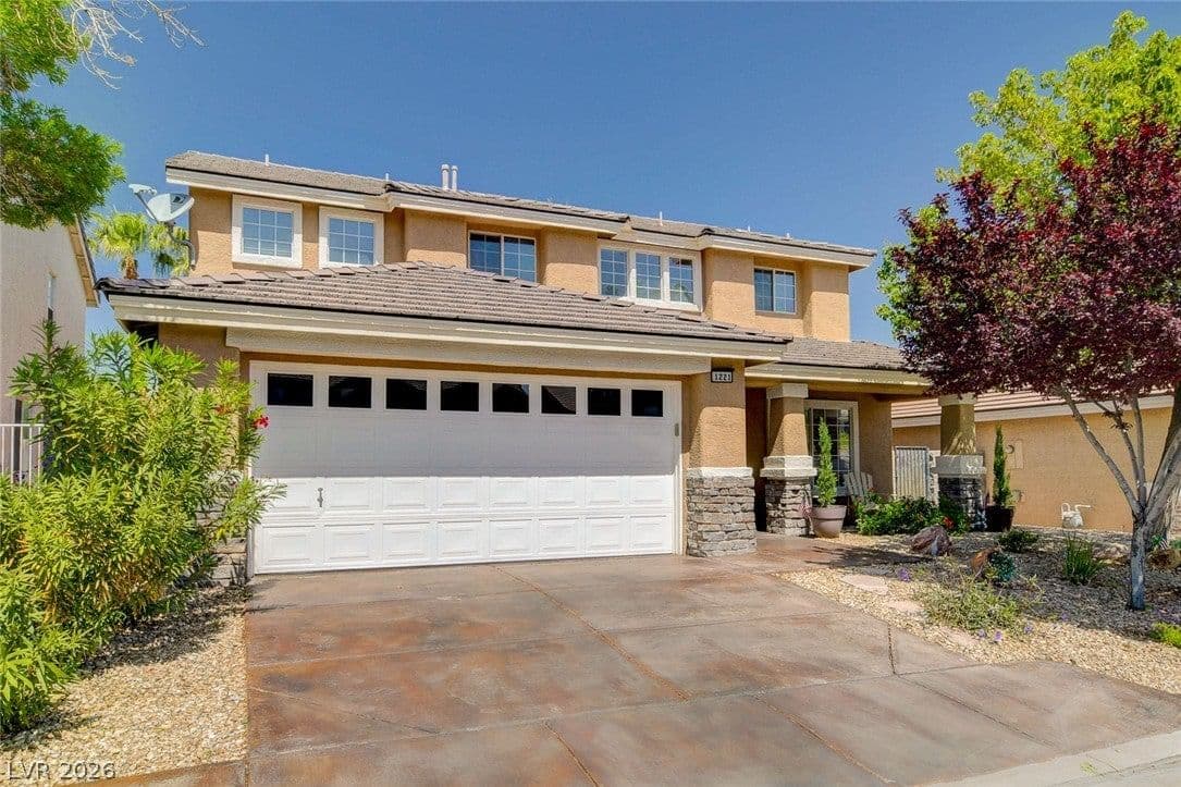 1221 Alderton Lane