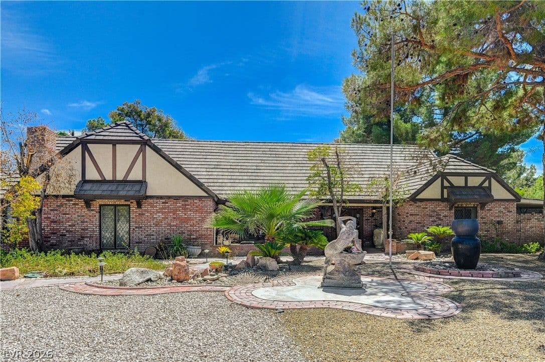 3005 Campbell Circle