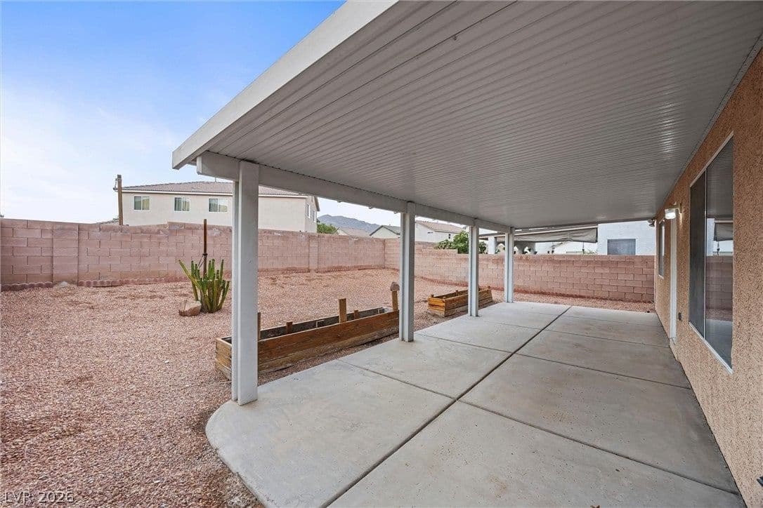 2650 Whisper Ridge Street photo 4