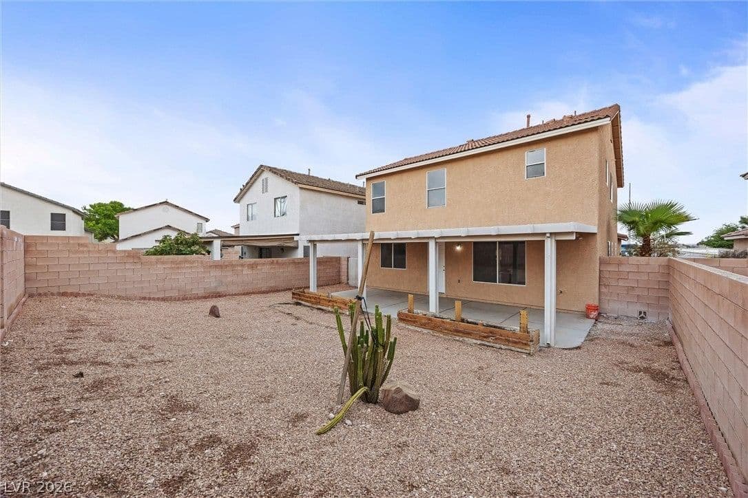 2650 Whisper Ridge Street photo 5