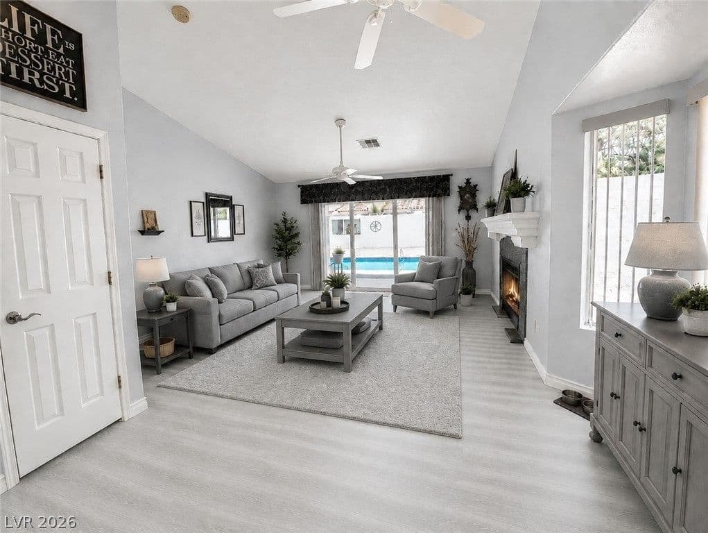 4400 Cobblehill Way photo 4