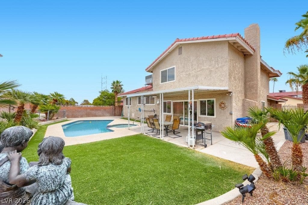 4160 Chela Court photo 2