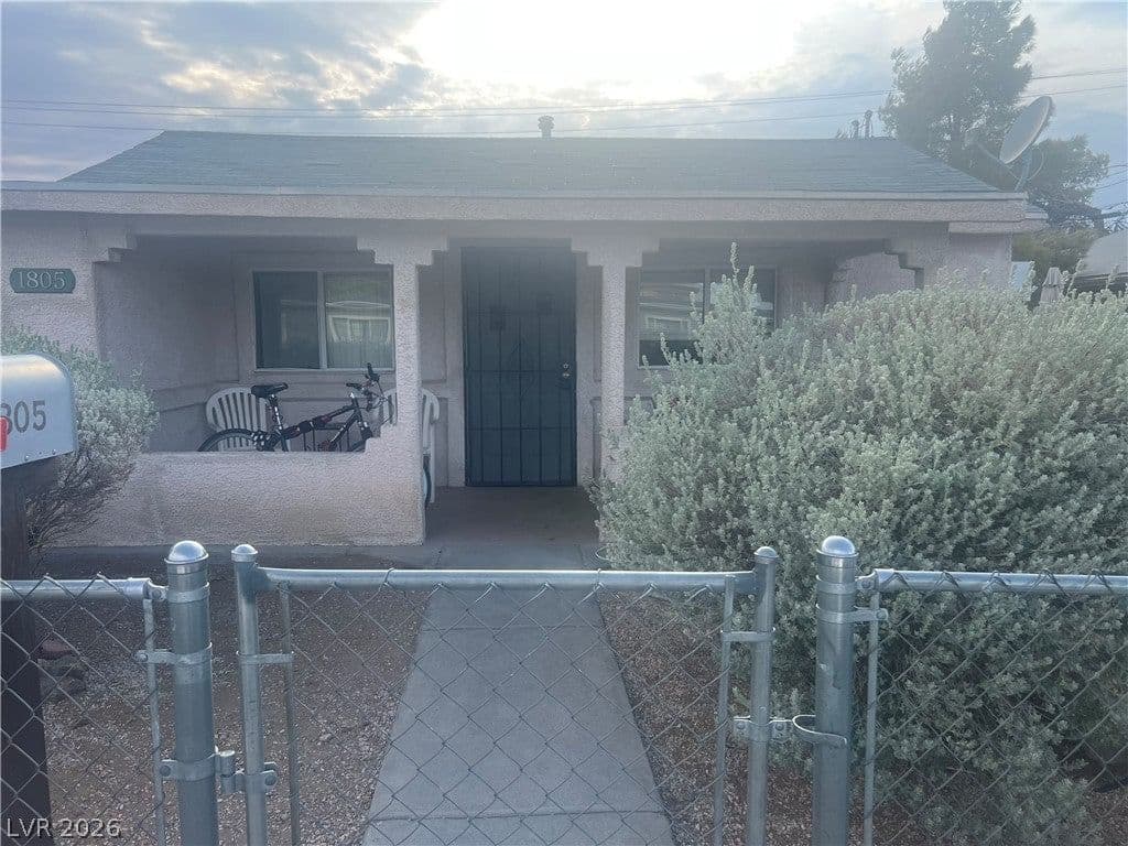 1805 Moser Drive photo 3