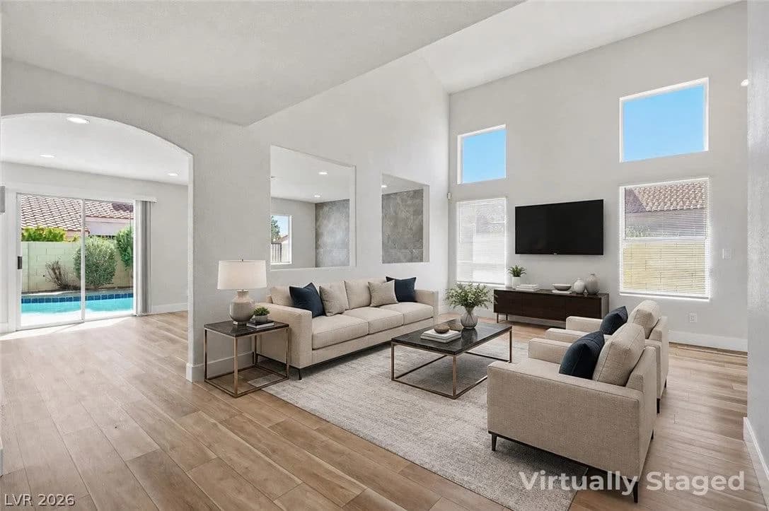 1620 Western Lily Street photo 3