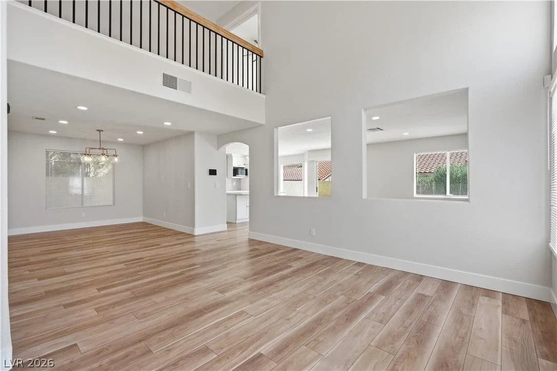 1620 Western Lily Street photo 4