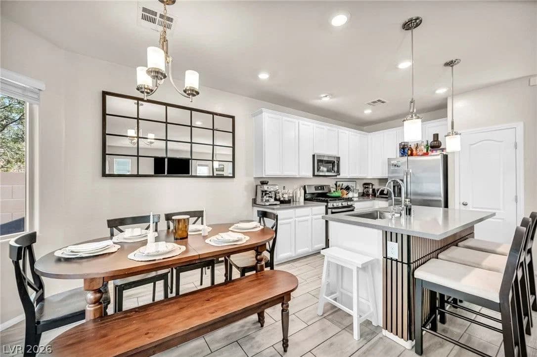 10815 Henesco Bay Street photo 2