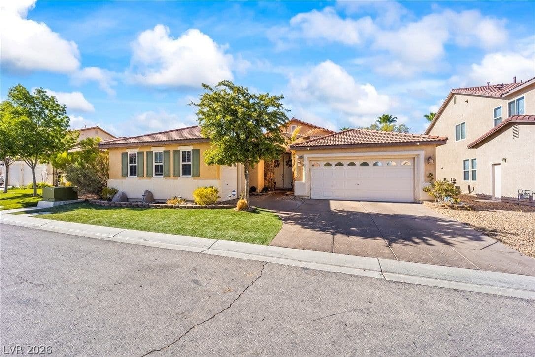 7364 Brushwood Peak Avenue photo 3