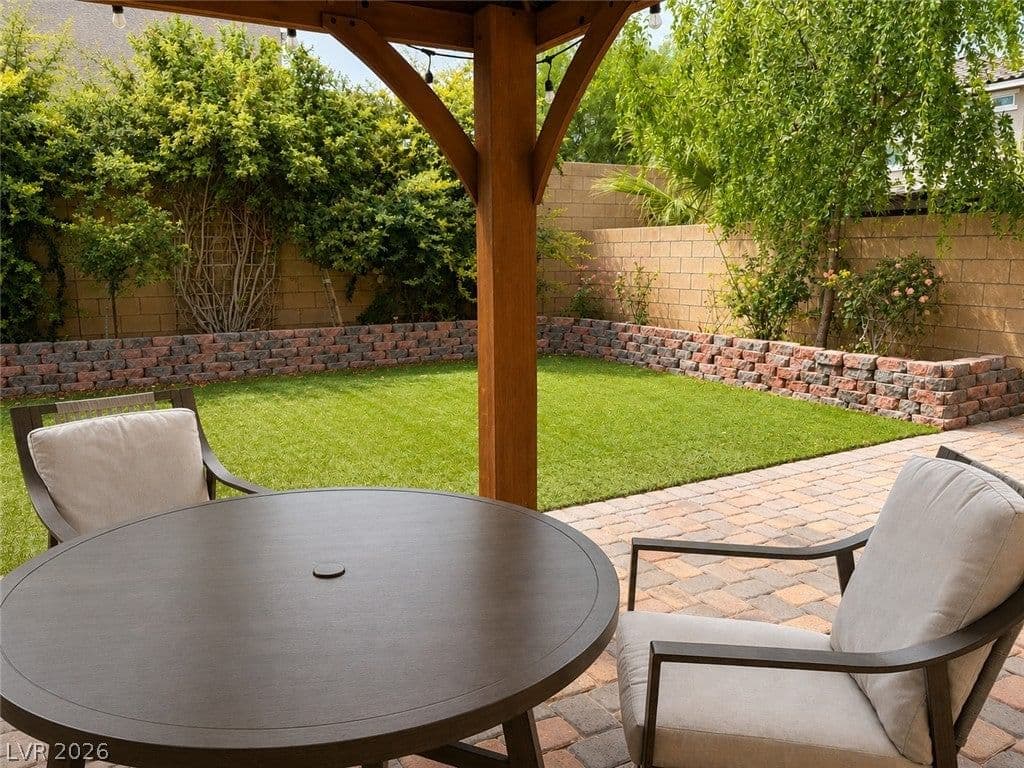 5357 Stonara Street photo 3